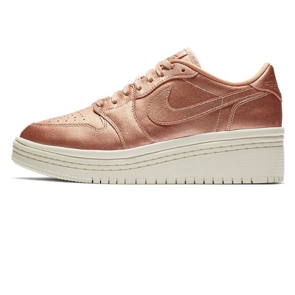 nike air jordan 1 rose gold nike air jordan 1 rose gold